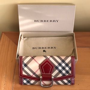 Burberry Burgundy Nova Wallet w/Box & Dust Bag
